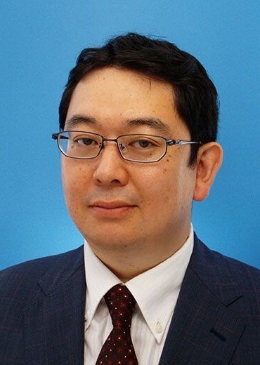 センター長 吉岡 克成